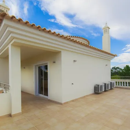 Villa Casa Couto Real By Garvetur Quarteira